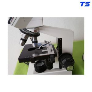 noi-ban-kinh-hien-vi-2-mat-MBL2004-Kruss-loai-tot