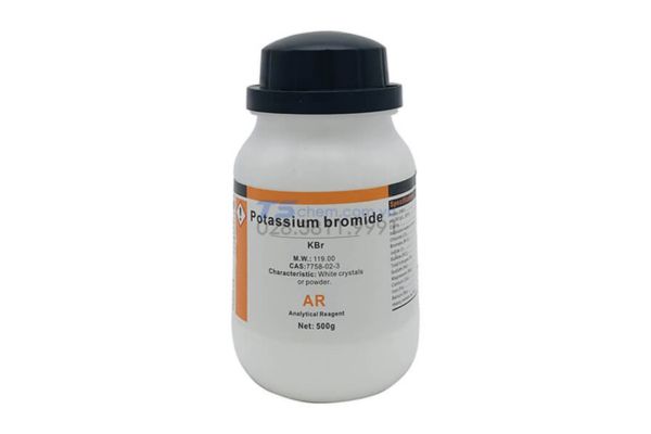 Hóa chất Potassium bromide KBr (500G) - Xilong 7758-02-3